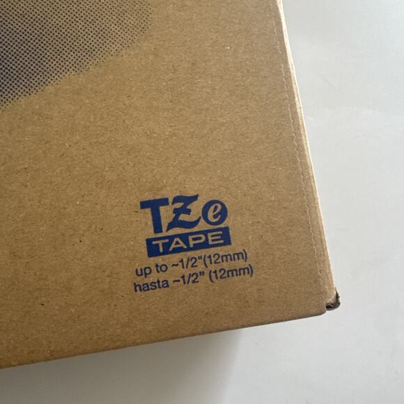 Brother P-Touch PTH110BP‎ Easy Portable Label Maker w/INK NO CHARGER READ - Picture 7 of 10